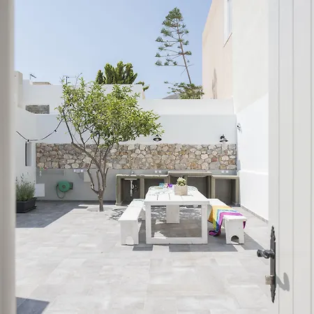 Aurum Villa *