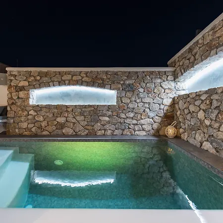 Aurum Villa *