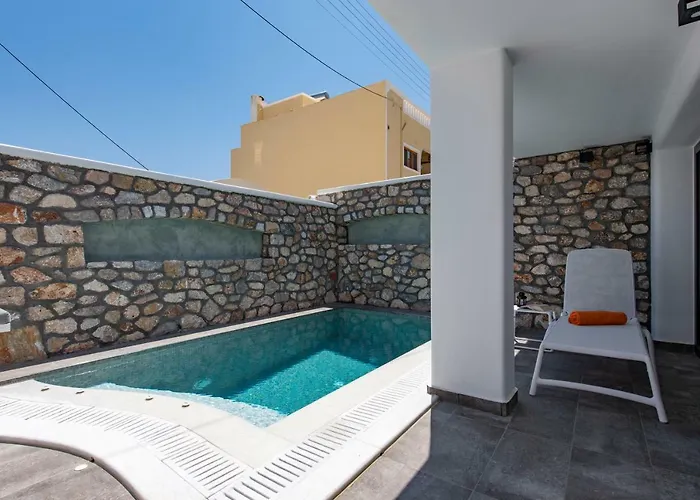 Villa Aurum Kamari (Santorini)