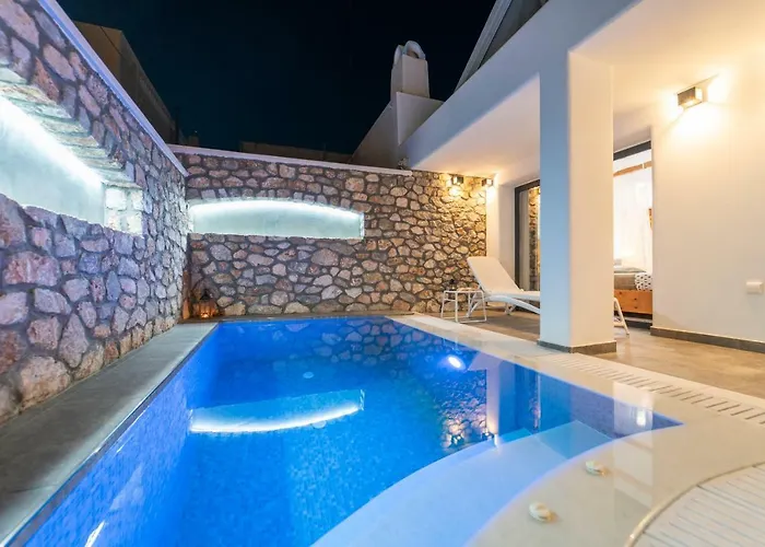 Aurum Kamari (Santorini)