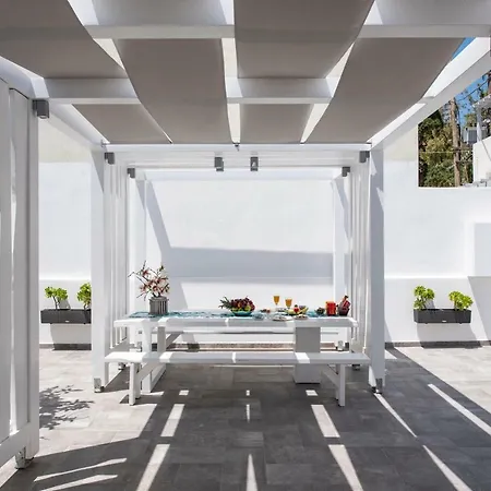 Aurum Βίλα Καμάρι